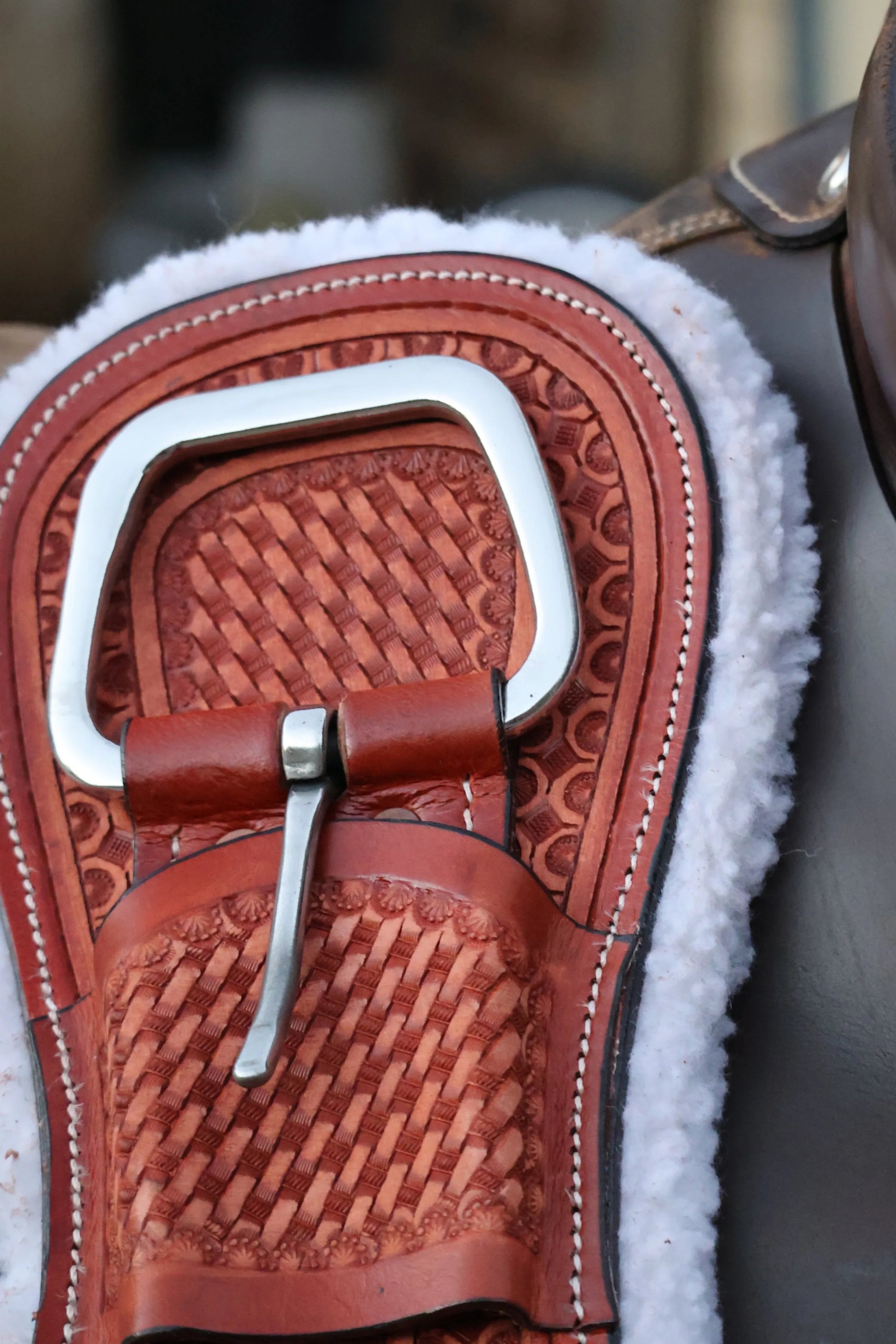 Tooled Western Cinch With Fleece Lining - Feral Pony